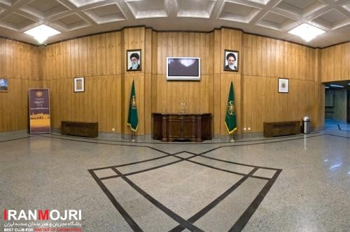 فضای نمایشگاهی مرکز رایزن